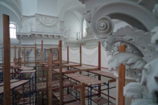 «Леса» покинули Смольный. Реставрация собора будет завершена в 2022